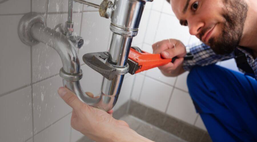 Local expert plumbing services in Bedias, TX